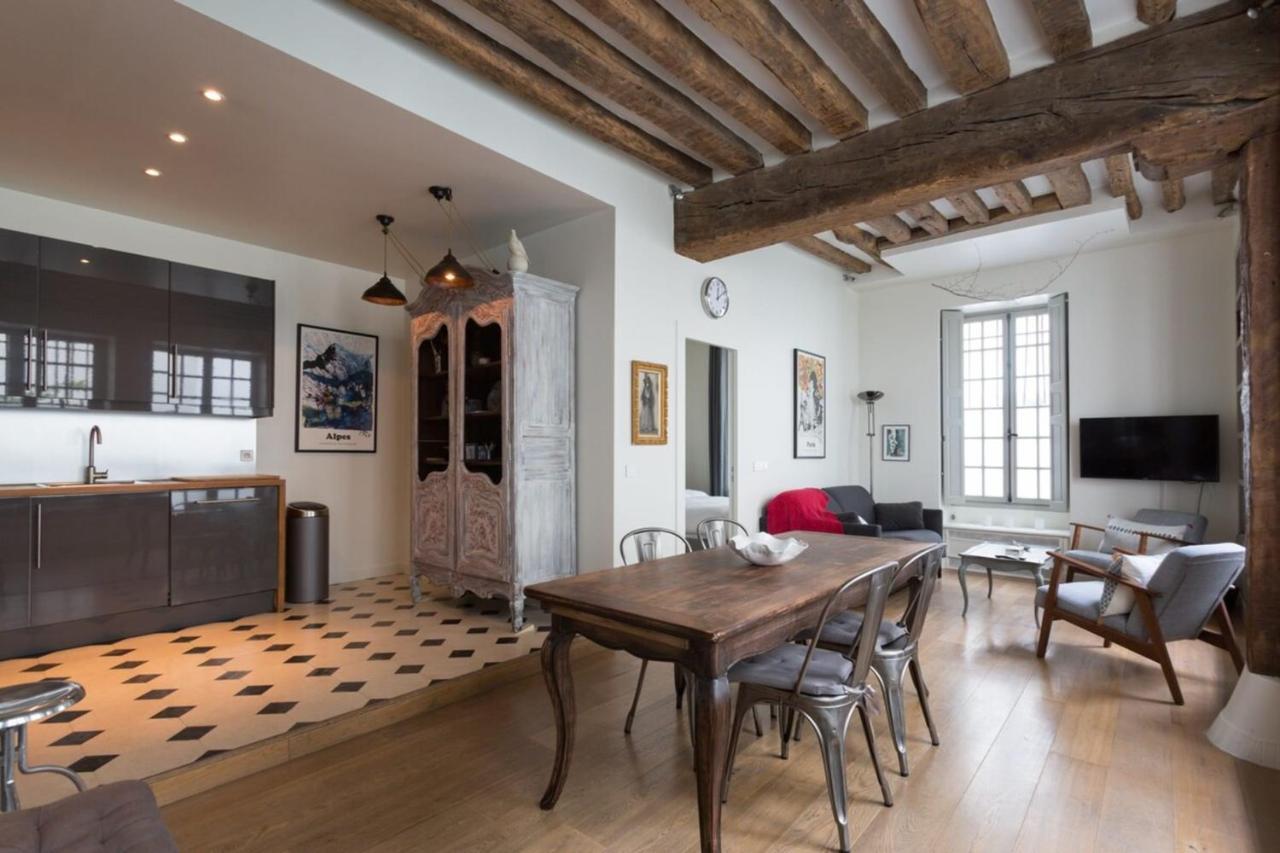 Charming Appartment In Le Marais Paris Eksteriør billede
